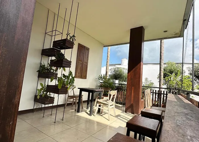 Hostal Paving Canggu